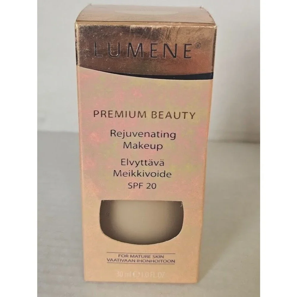 Lumene rejuvenating makeup